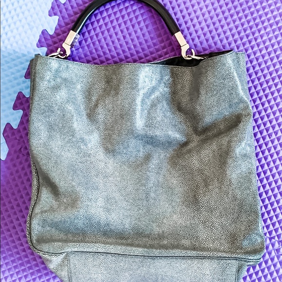 Yves Saint Laurent Hobo Bag - Picture 2 of 3
